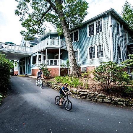 Highland Lake Inn & Resort - 플랫 락 외부 사진