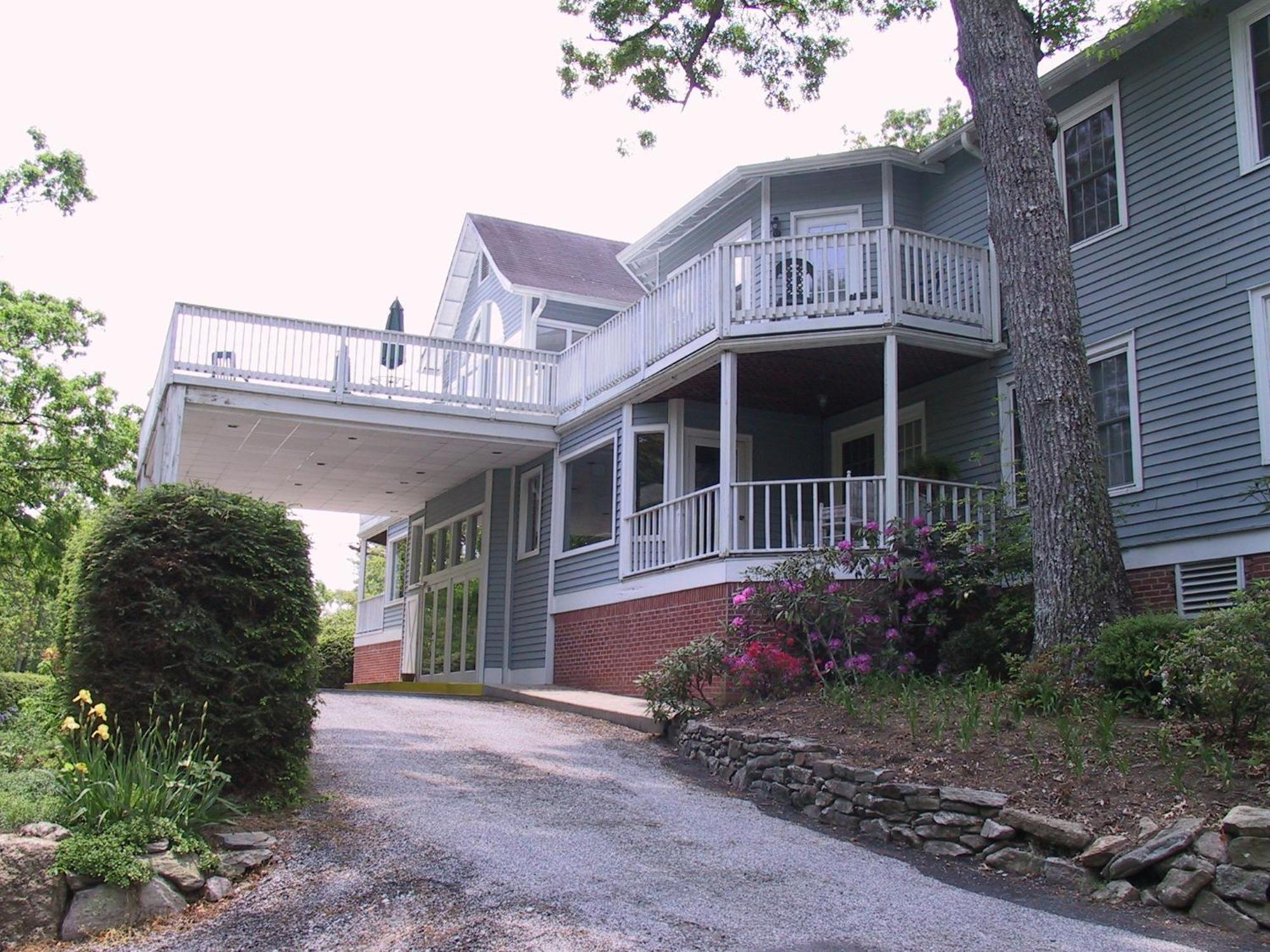 Highland Lake Inn & Resort - 플랫 락 외부 사진